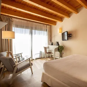 Boutique Niu De Sol 3* Palau Saverdera