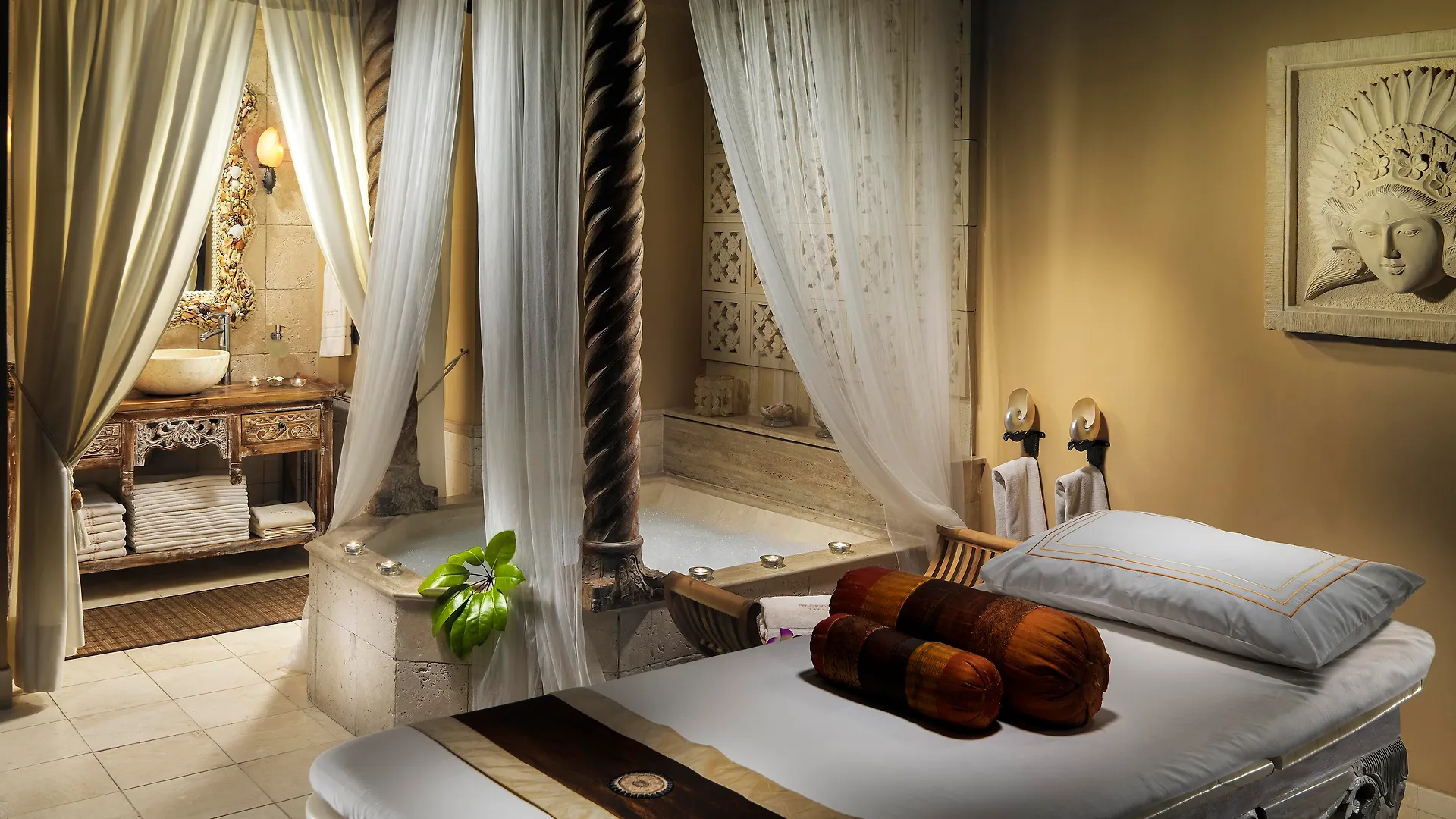 Royal Garden Villas, Luxury Hotel Costa Adeje  Spain